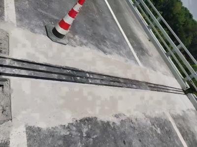 札达伸缩缝更换后浇筑材料快速结构修补料速砼的产品特点及施工流程​